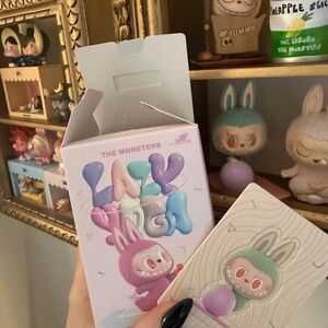 Lazy yoga vinyl labubu zone out